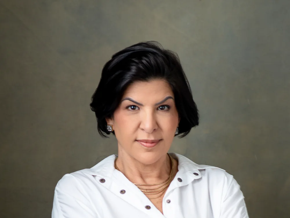 Dra. Claudia Braga